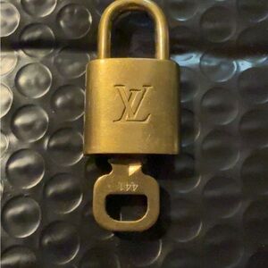 Louis Vuitton Gold Padlock No. 441